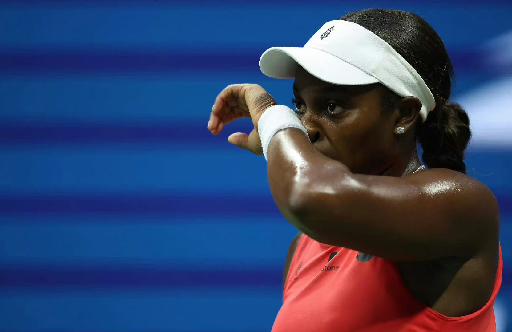 开云体育官网-阿扎伦卡连续十场比赛得分超过刷新纪录，SKT不断突破！-开云体育官网